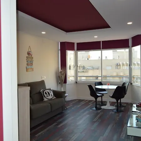 Diamond Apartment *